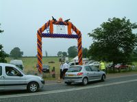 balloons outside arch