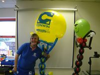 balloons conwin man