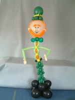 balloon garden leprechaun