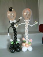 balloon bride and groom