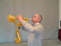 balloon trumpet